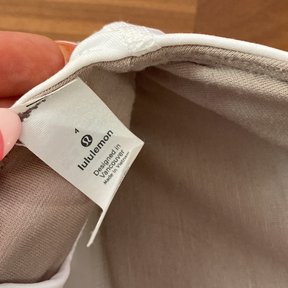 lululemon special edition sports bra - Picture 3 of 4